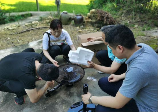 图片说明