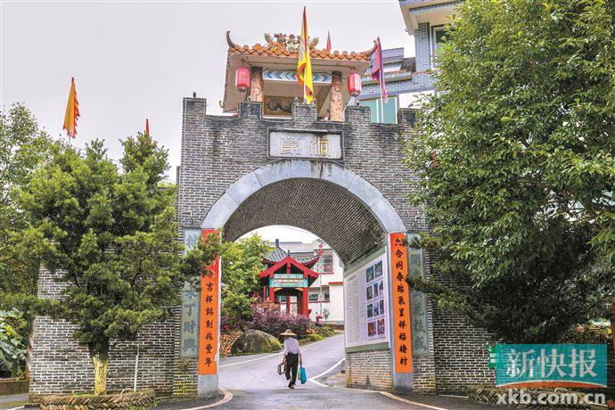 连山蒙洞古村拥有得天独厚的绿色生态资源和少数民族文化资源。.jpg